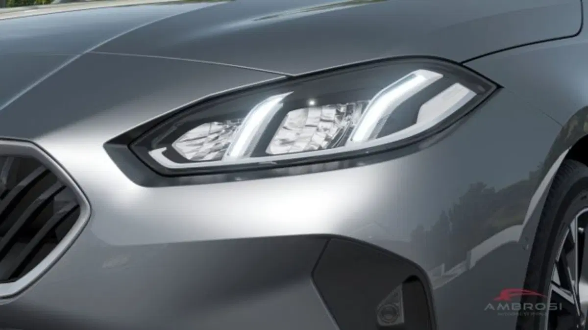 BMW Serie 1 nuova a Perugia (6)