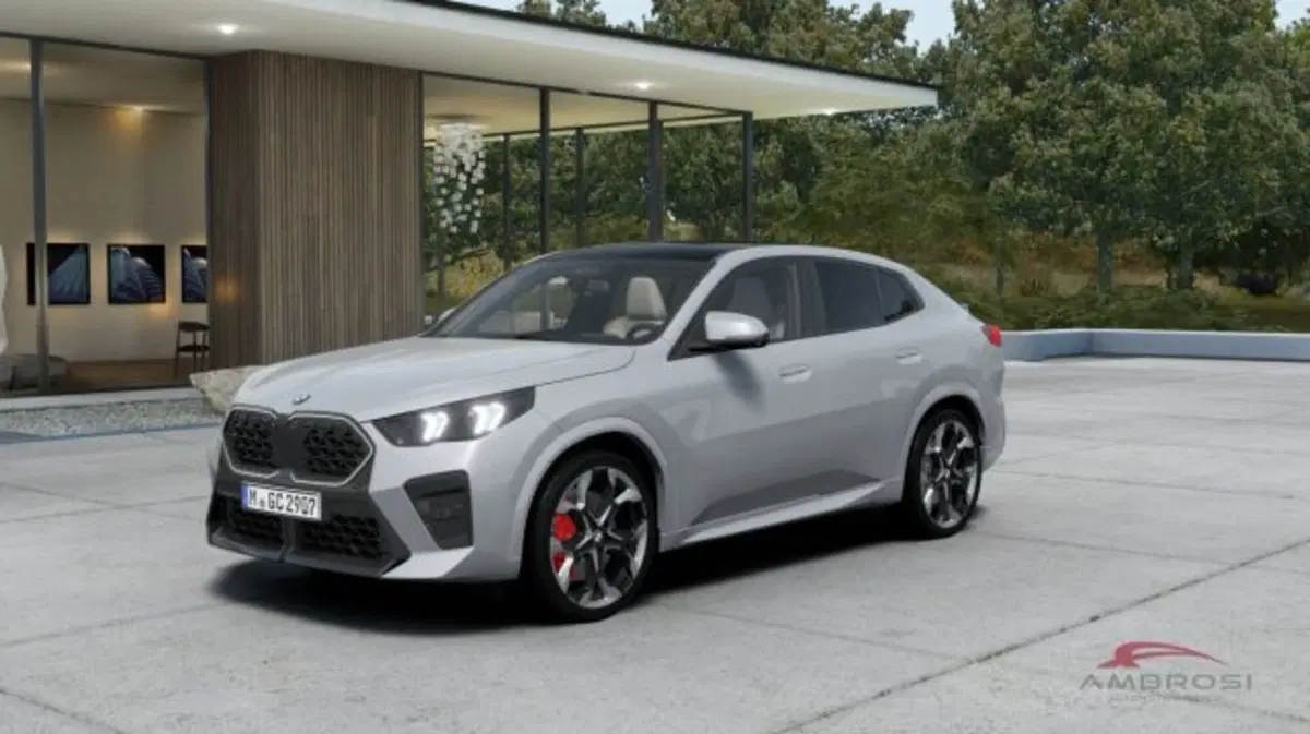 BMW X2 nuova a Perugia