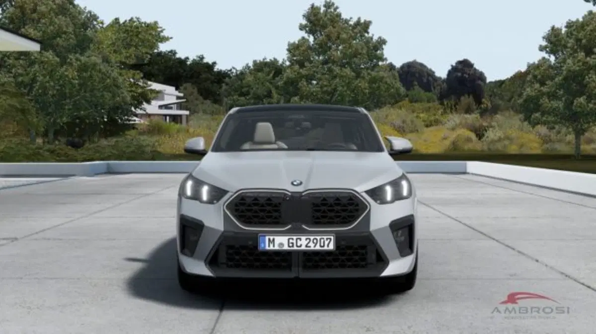 BMW X2 nuova a Perugia (4)