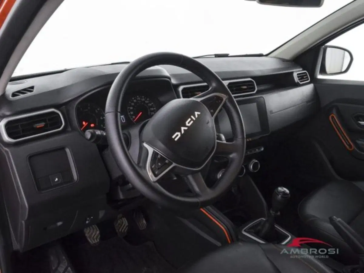 Dacia Duster usata a Perugia (8)