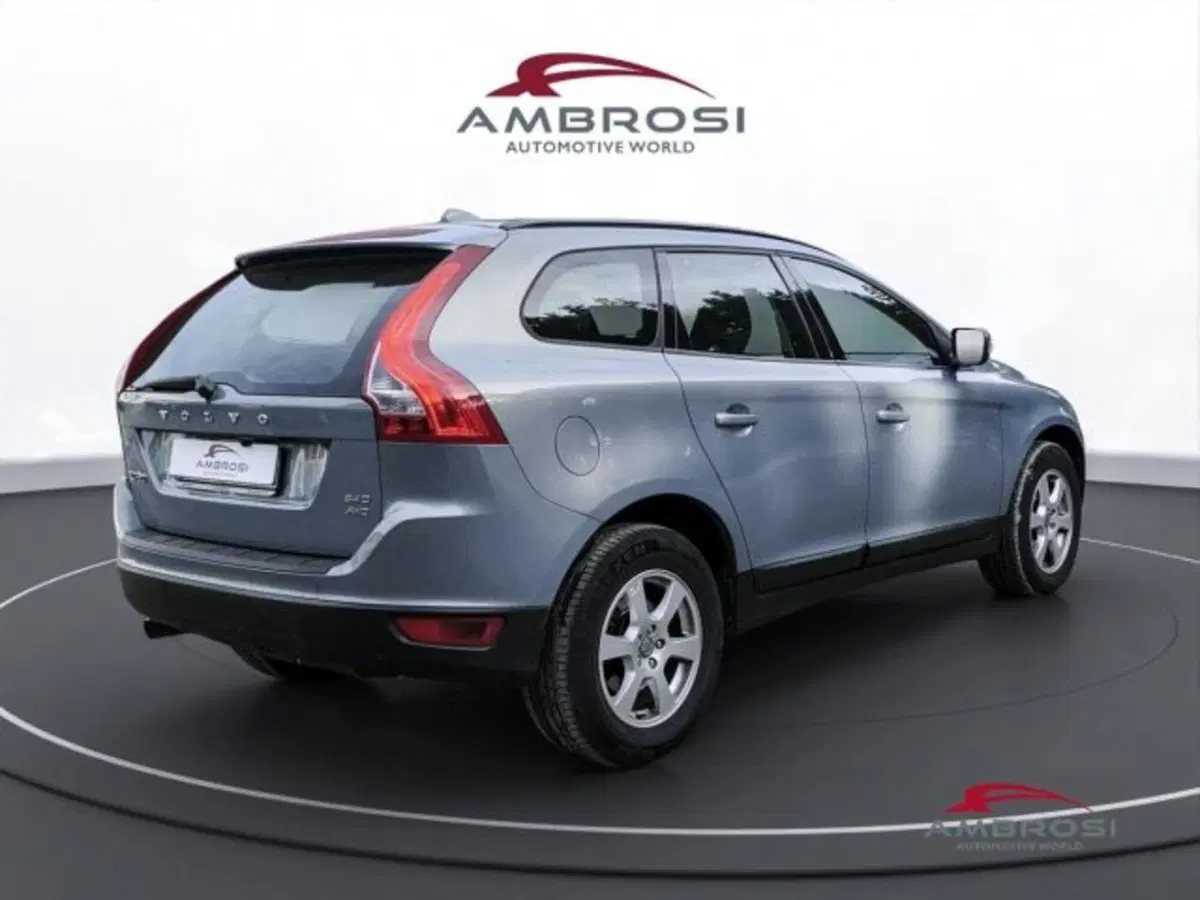 Volvo XC60 usata a Perugia (3)