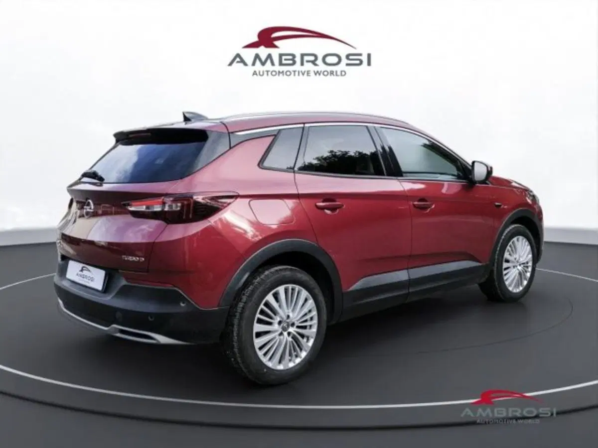 Opel Grandland X usata a Perugia (3)