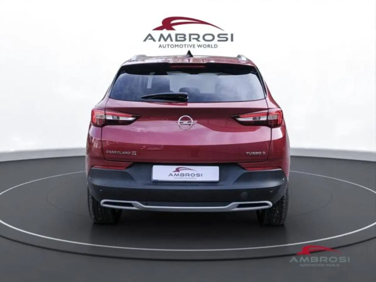 Opel Grandland X usata a Perugia (8)