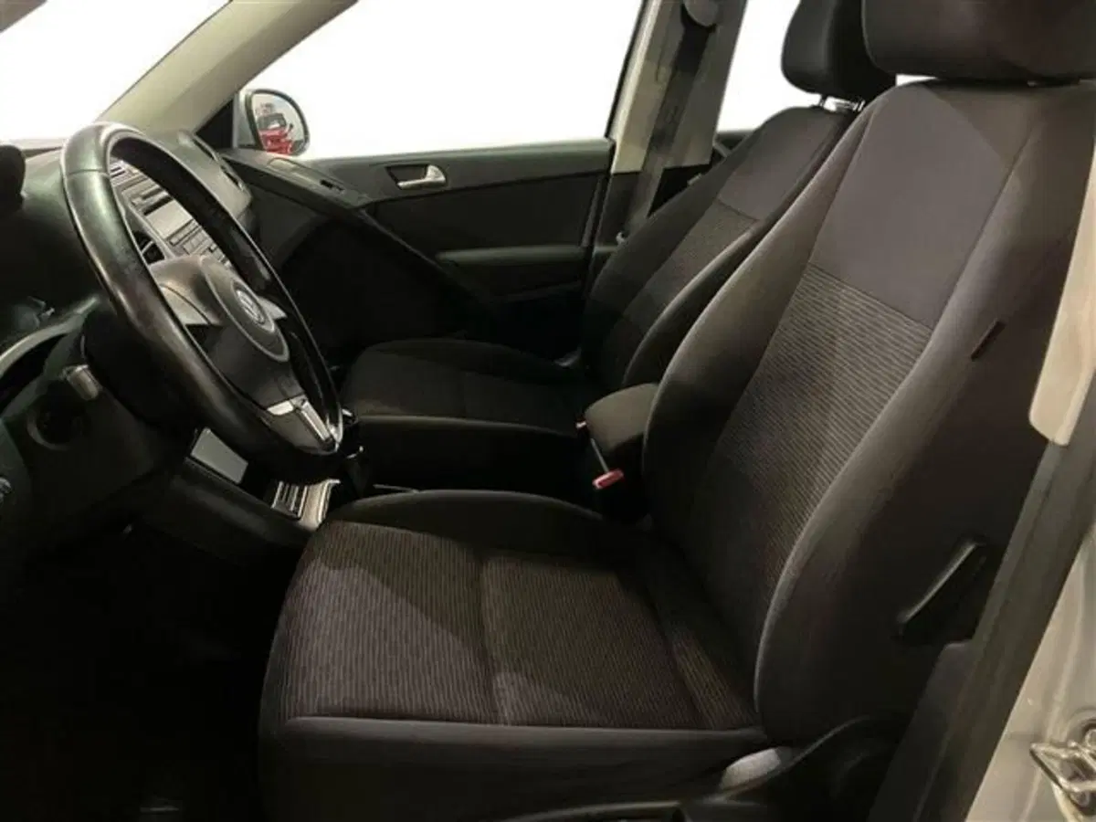 Volkswagen Tiguan usata a Como (10)