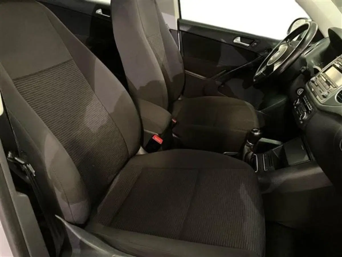 Volkswagen Tiguan usata a Como (11)