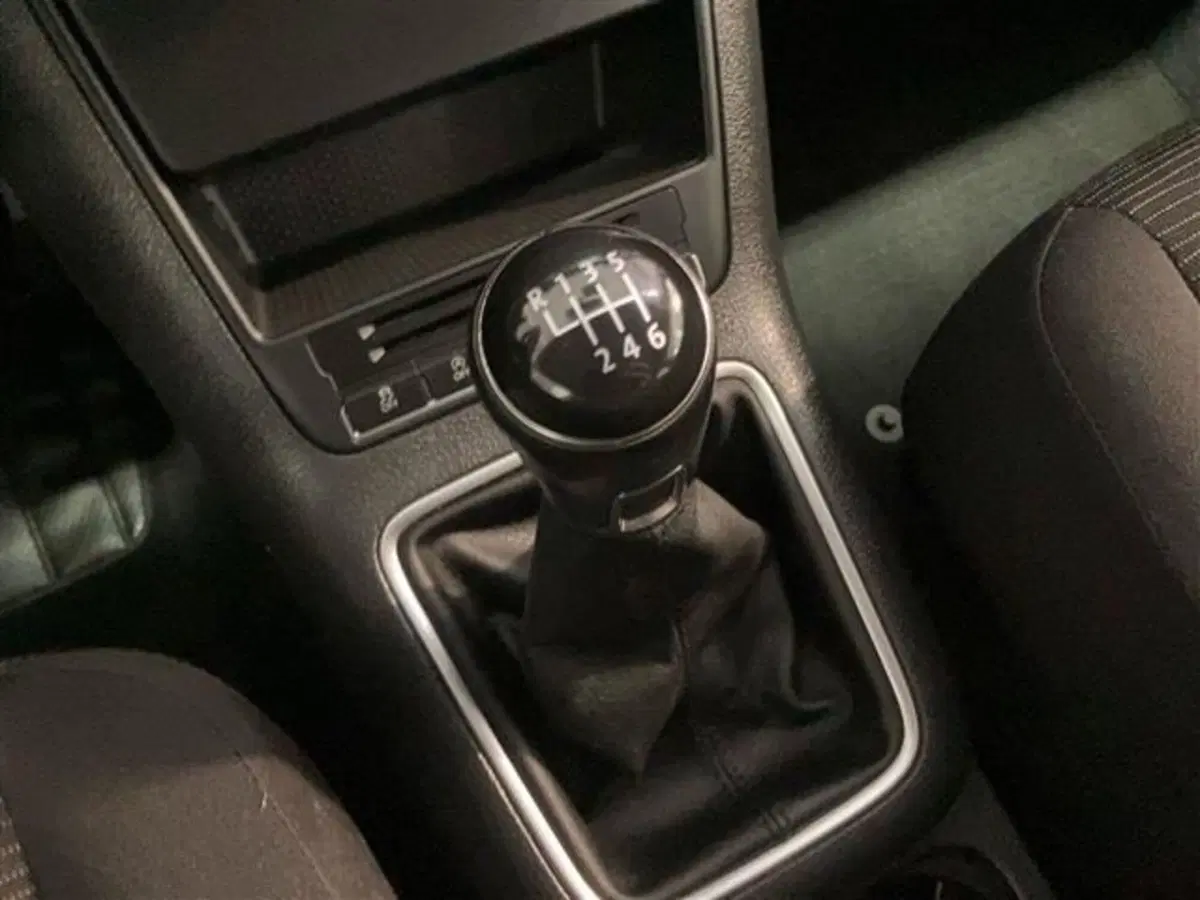 Volkswagen Tiguan usata a Como (14)