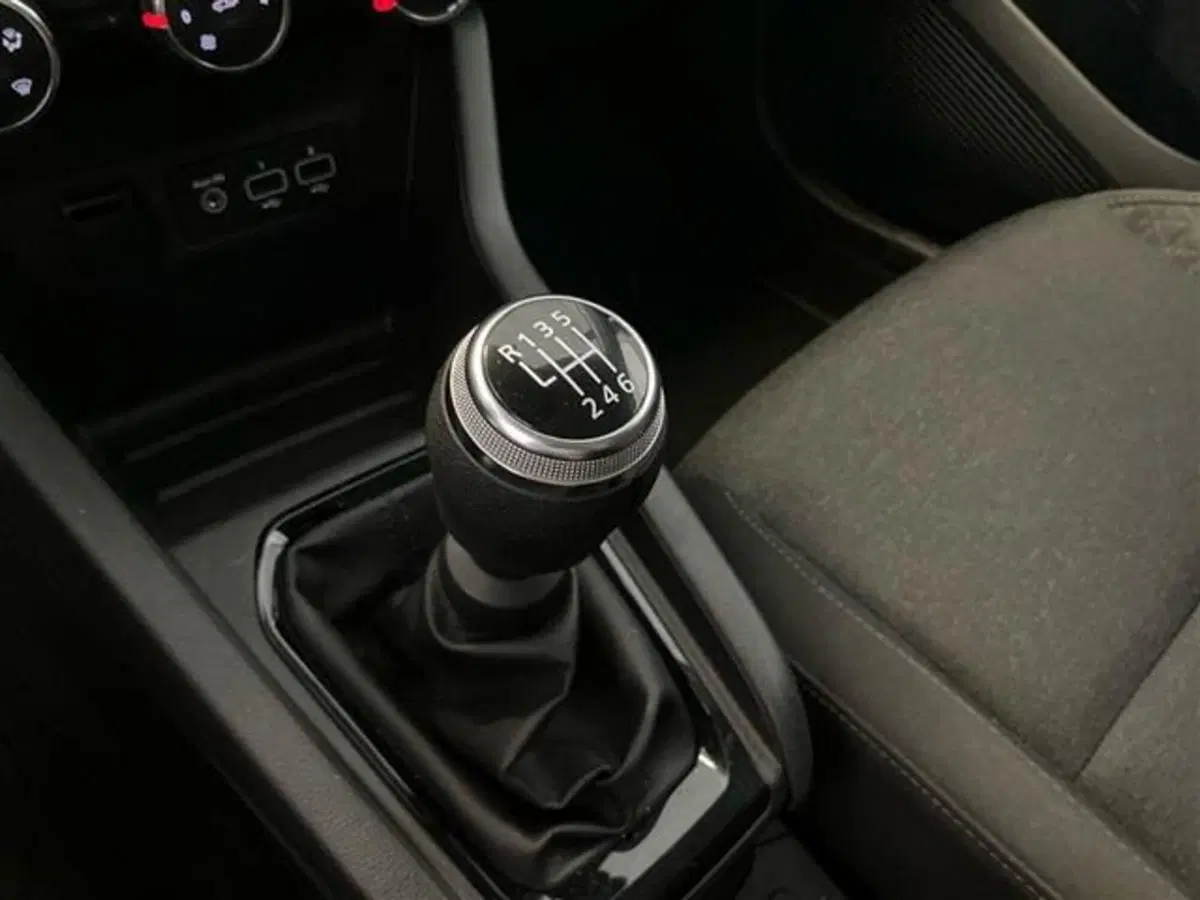 Renault Clio usata a Como (14)