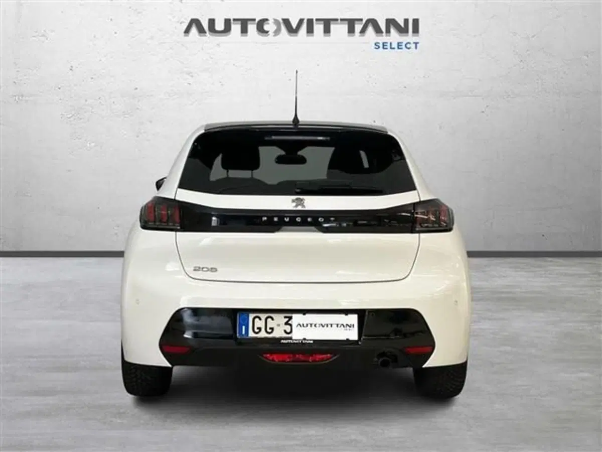 Peugeot 208 usata a Como (3)