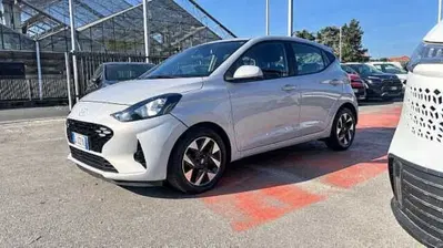 Hyundai i10 1.0 MPI Connectline del 2023 usata a Alessandria