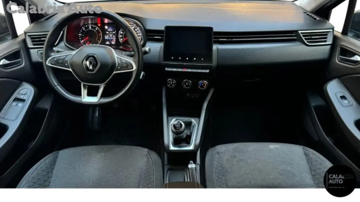 Renault Clio usata a Reggio Calabria (8)
