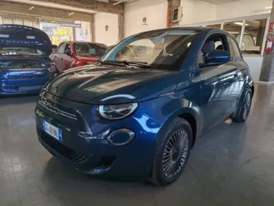 Fiat 500e Icon Berlina 42 kWh del 2021 usata a Cesena