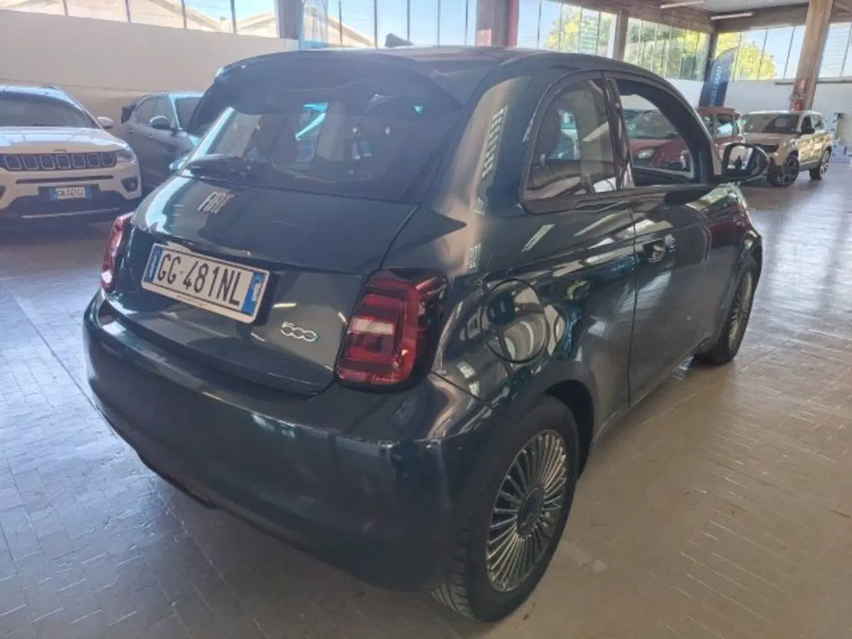 Fiat 500e usata a Forlì-Cesena (8)