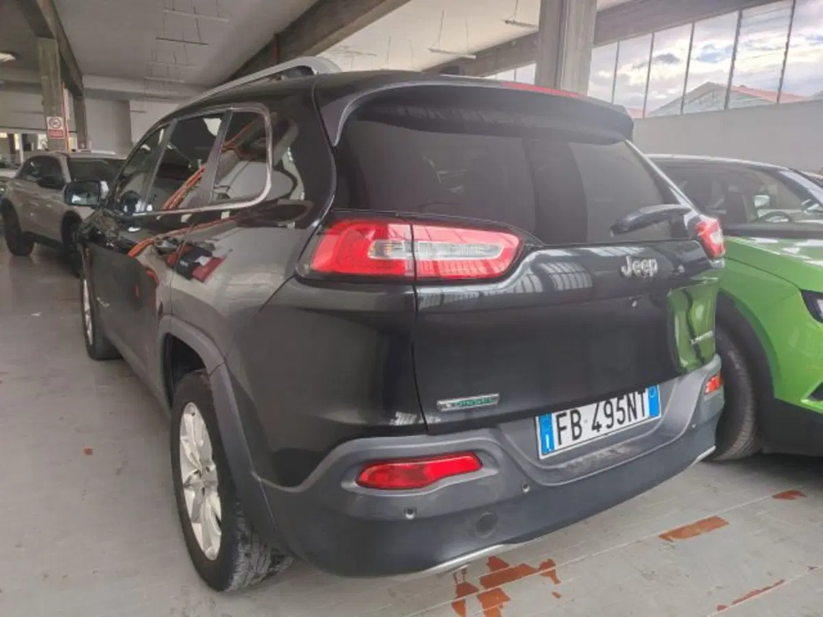 Jeep Cherokee usata a Forlì-Cesena (3)