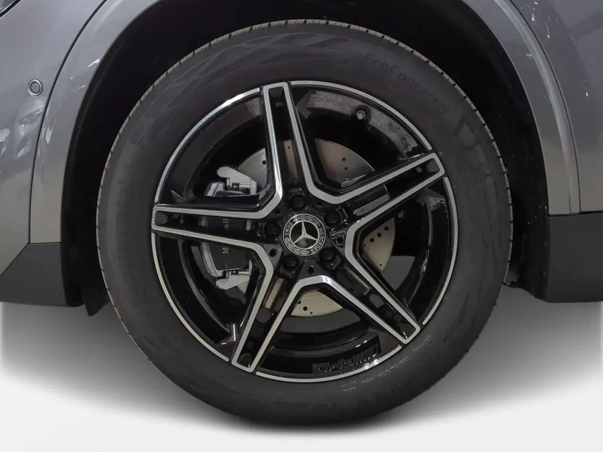 Mercedes-Benz GLA SUV nuova a Bolzano (7)