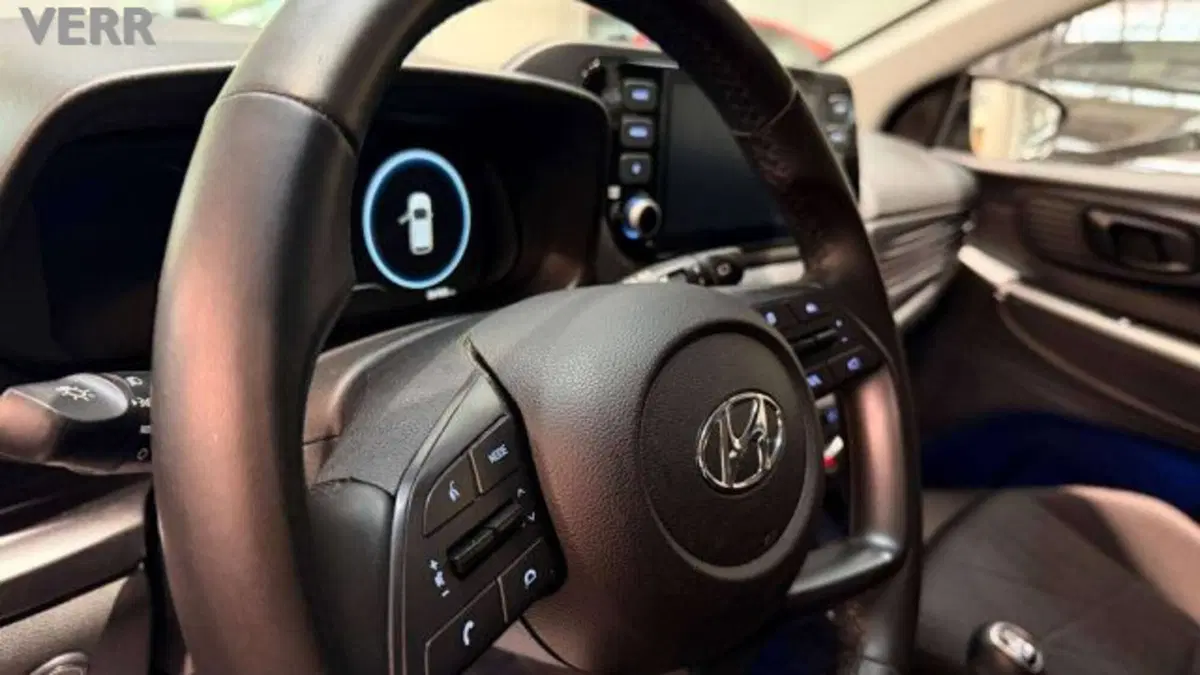 Hyundai Bayon usata a Milano (14)