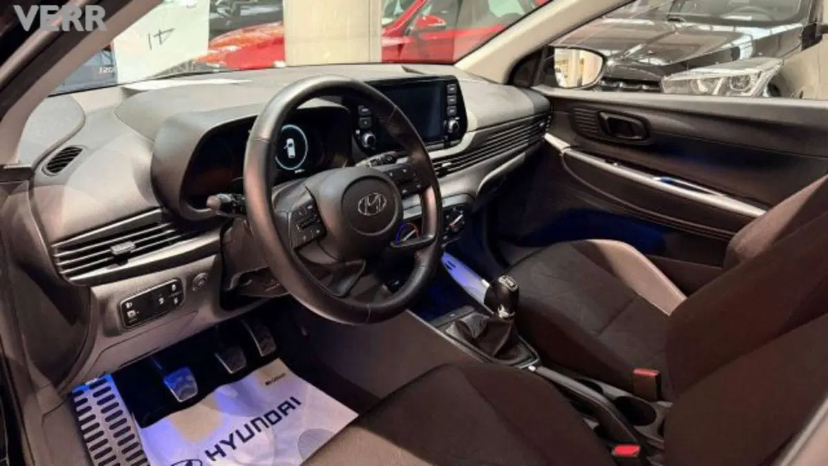 Hyundai Bayon usata a Milano (15)