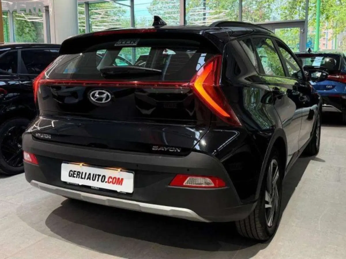 Hyundai Bayon usata a Milano (4)