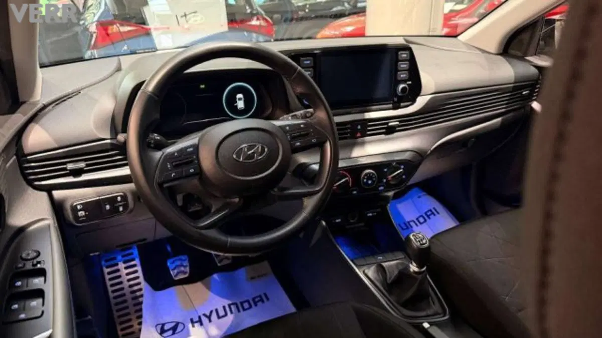 Hyundai Bayon usata a Milano (6)