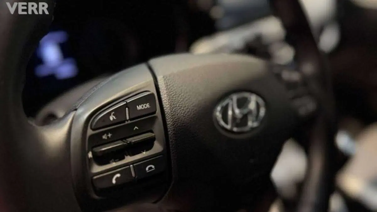 Hyundai i10 usata a Milano (9)