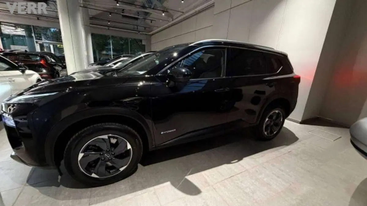 Nissan X-Trail usata a Milano (5)