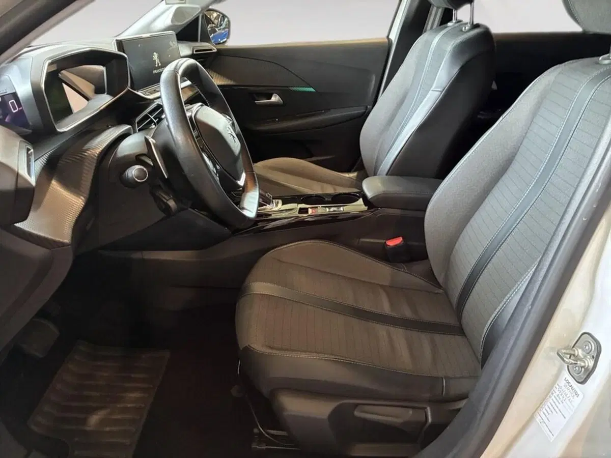 Peugeot 208 usata a Torino (7)