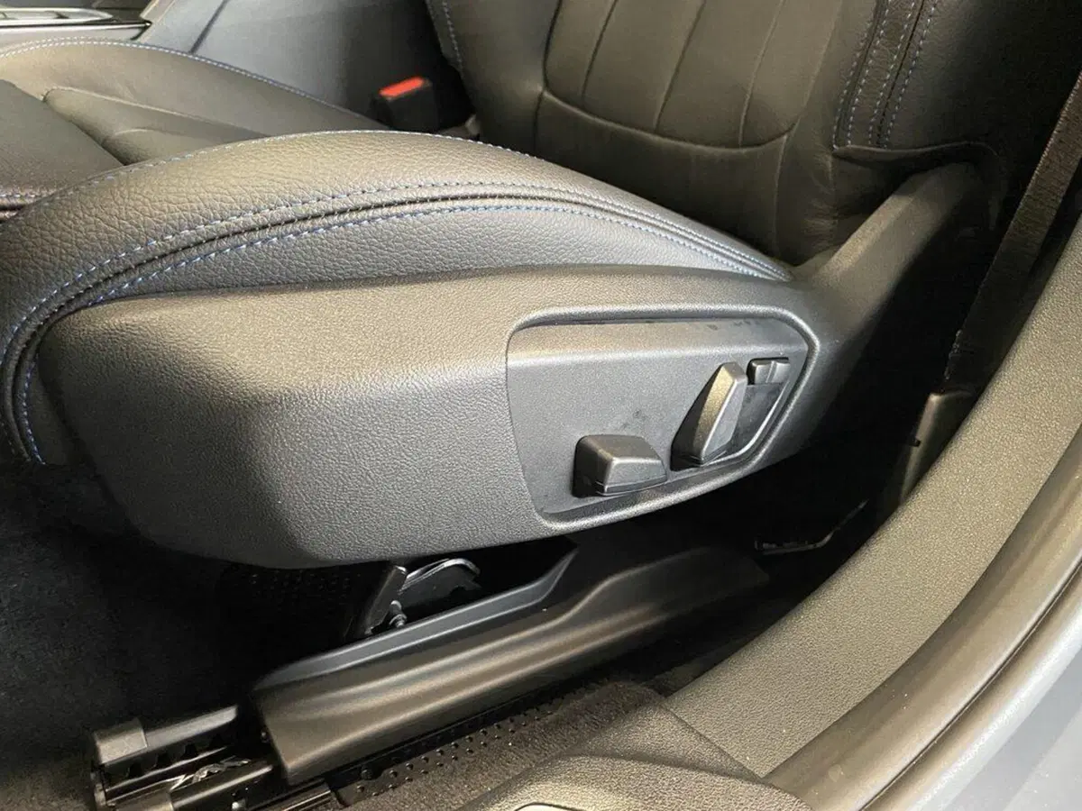 BMW Serie 1 5p. nuova a Torino (13)