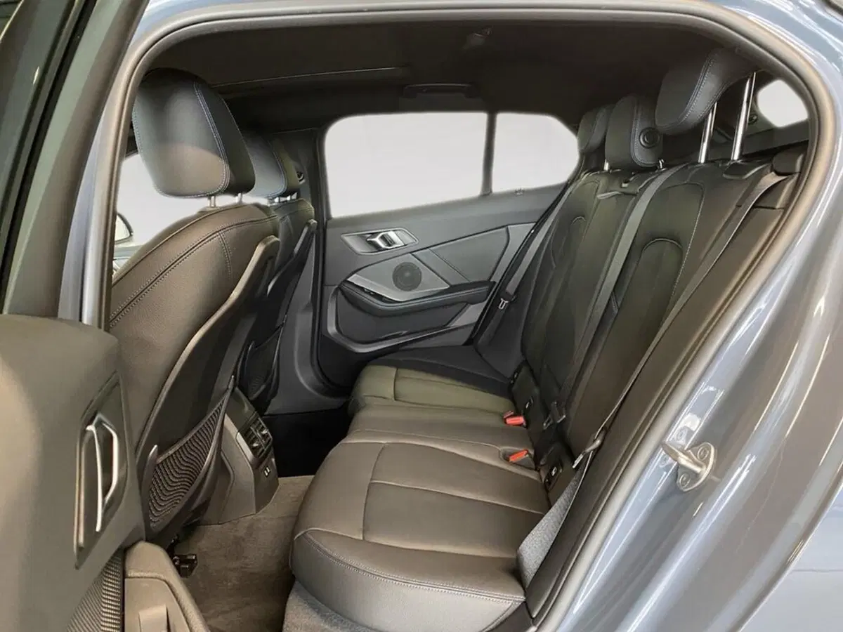 BMW Serie 1 5p. nuova a Torino (8)