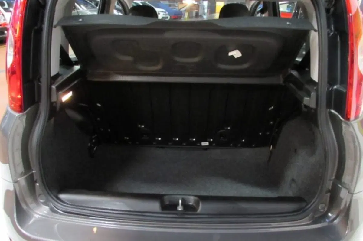 Fiat Panda usata a Milano (14)