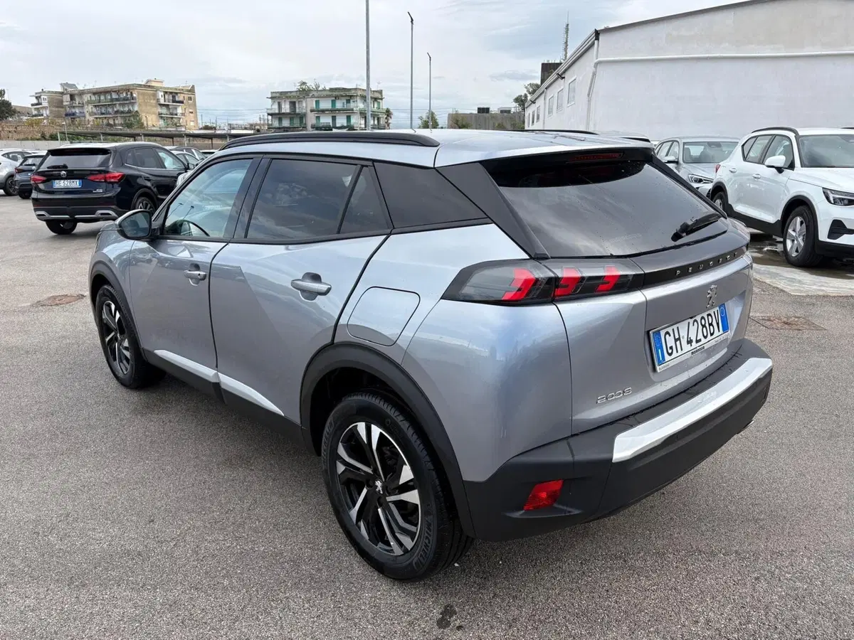 Peugeot 2008 usata a Napoli (2)