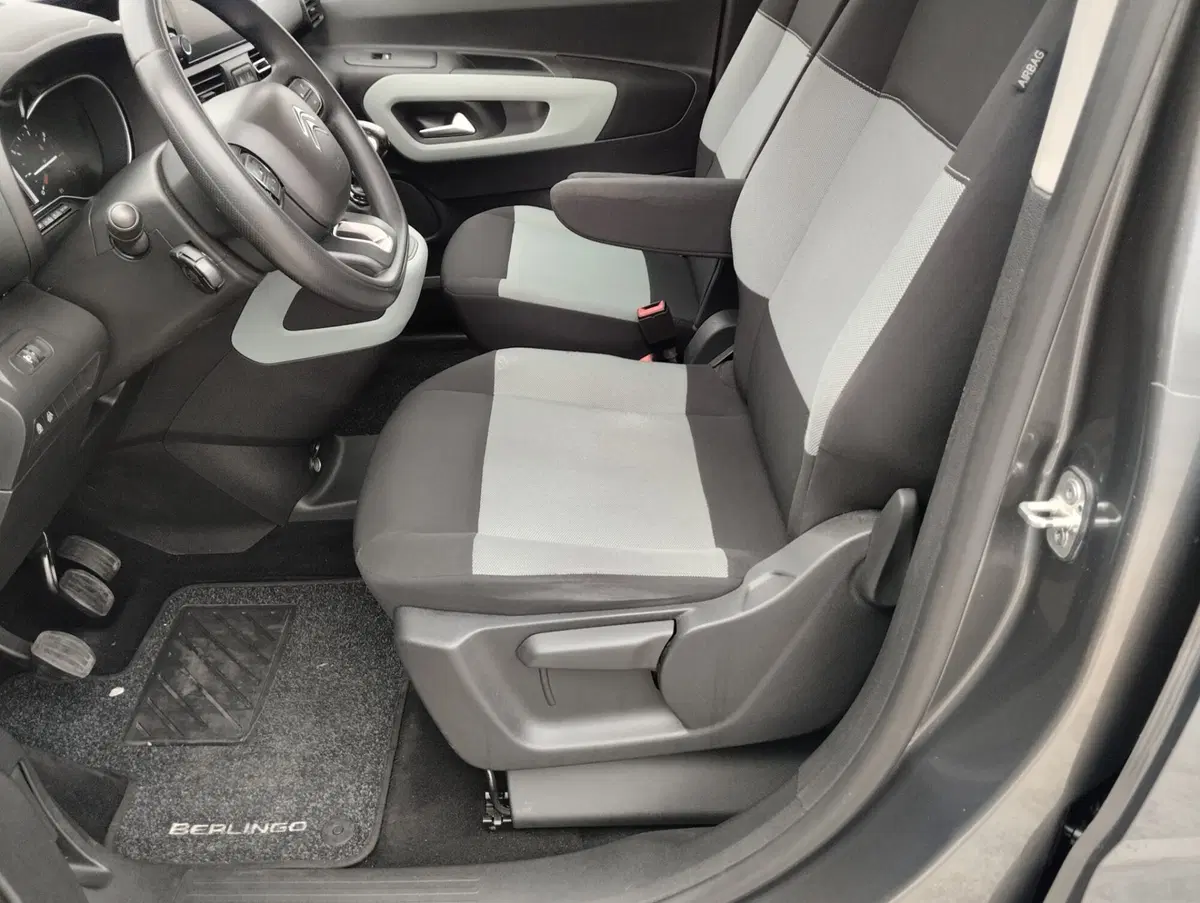 Citroen Berlingo usata a Asti (19)