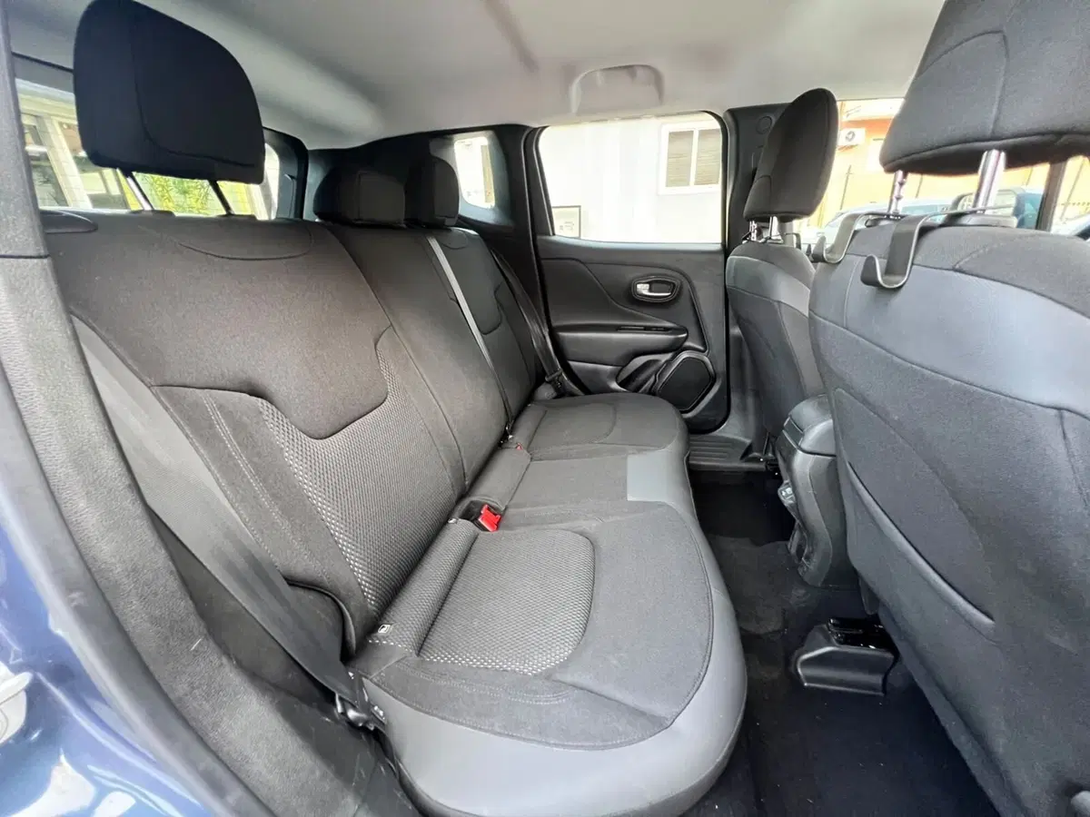 Jeep Renegade usata a Messina (11)