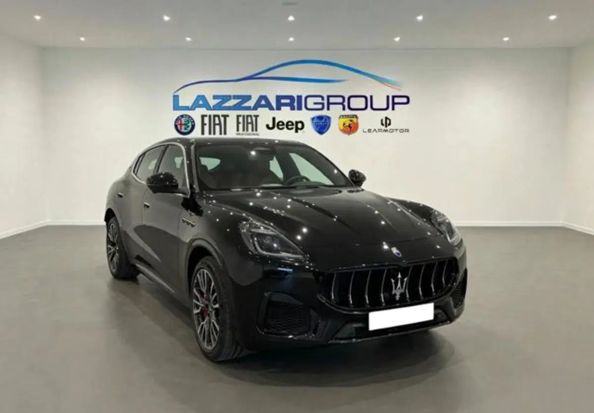 Maserati Grecale usata a Lodi (5)
