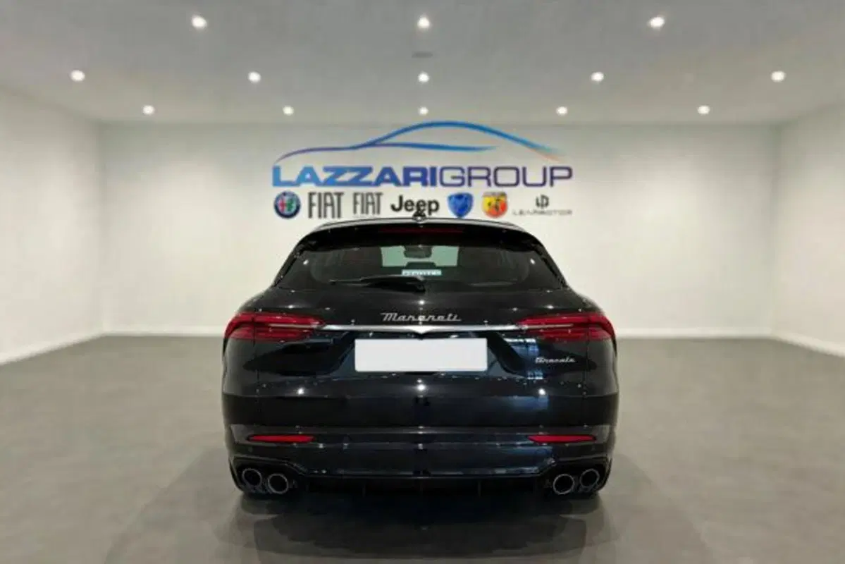 Maserati Grecale usata a Lodi (8)