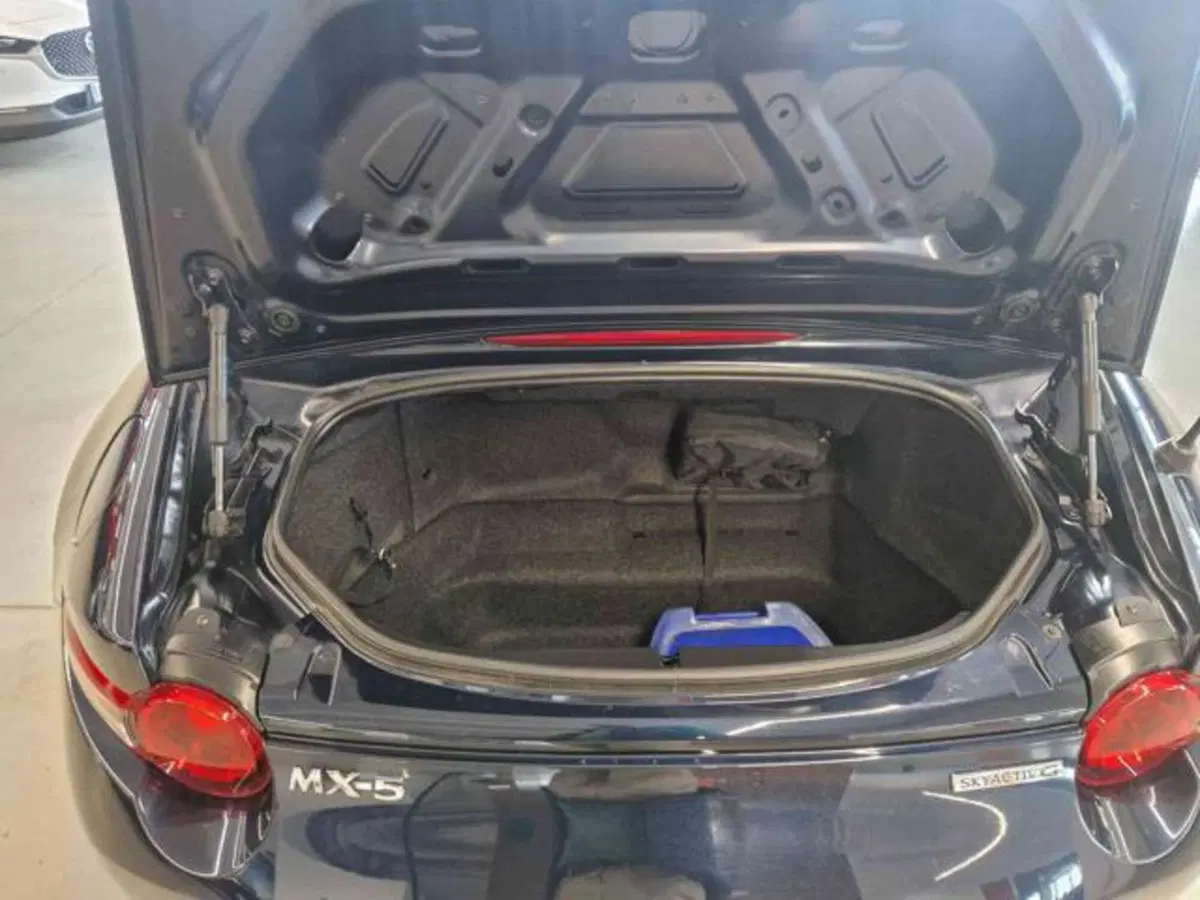 Mazda MX-5 usata a Bologna (13)