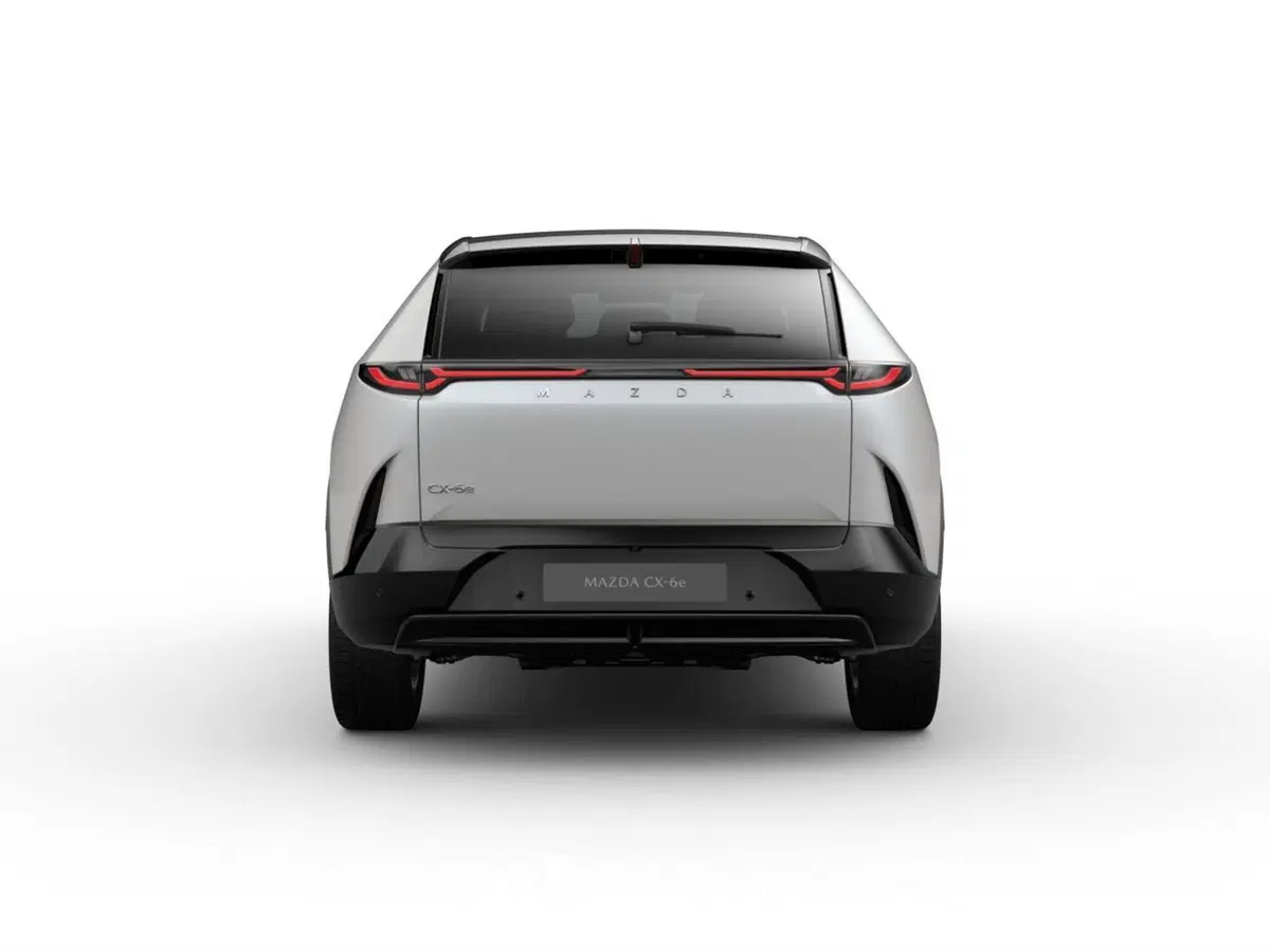 Mazda CX-6e nuova a Bari (11)
