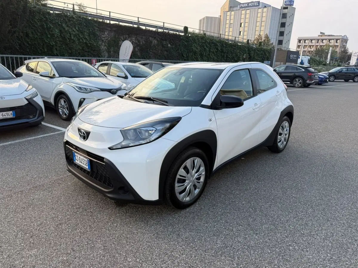 Toyota Aygo X usata a Piacenza