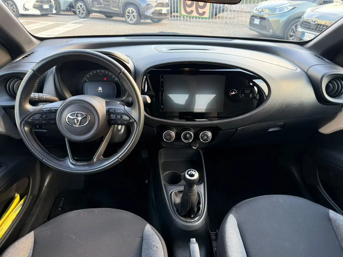 Toyota Aygo X usata a Piacenza (14)