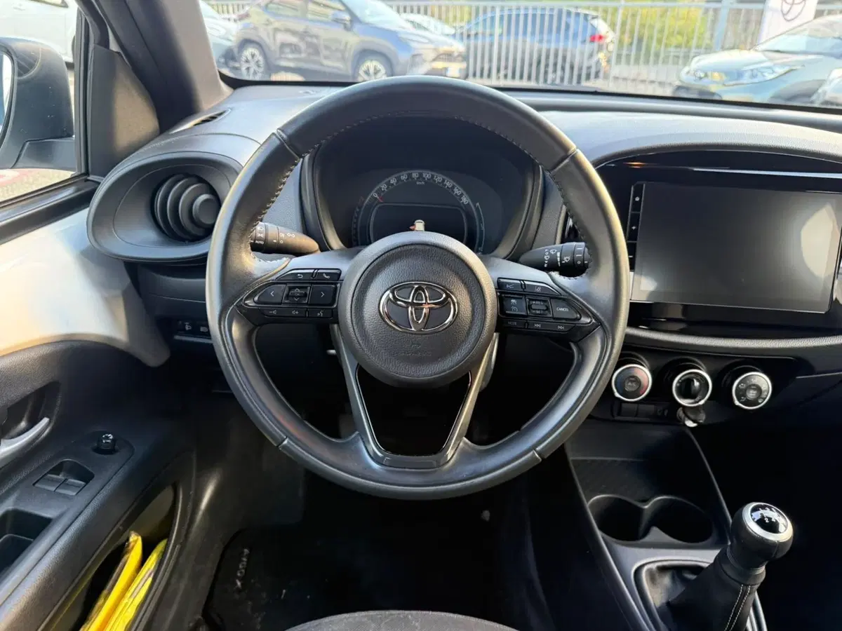 Toyota Aygo X usata a Piacenza (17)