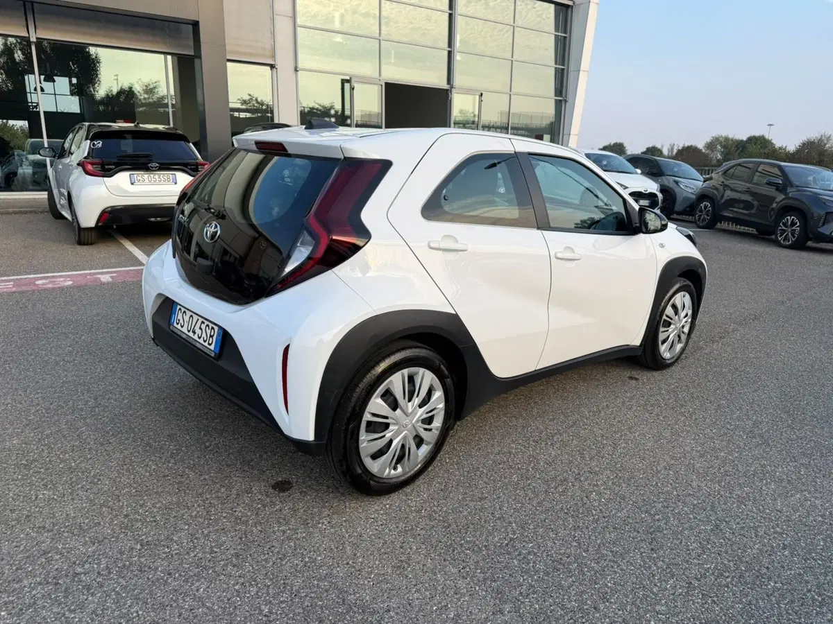 Toyota Aygo X usata a Piacenza (7)