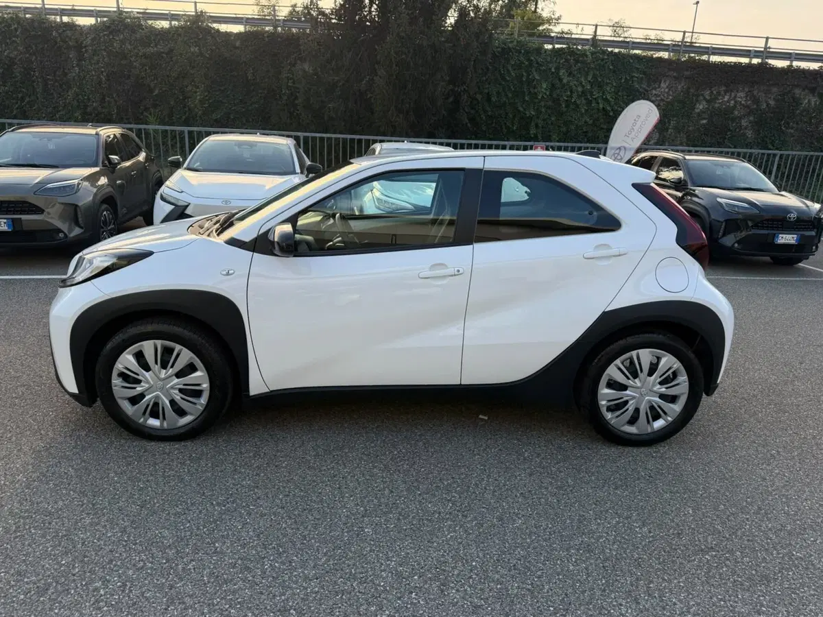 Toyota Aygo X usata a Piacenza (8)