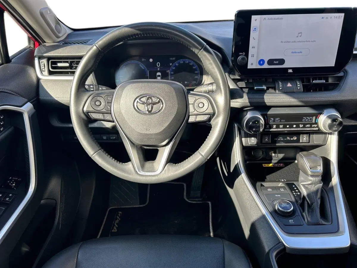 Toyota Rav4 usata a Piacenza (9)
