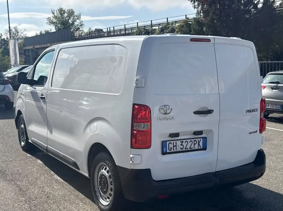 Toyota Proace City Electric usata a Piacenza (3)