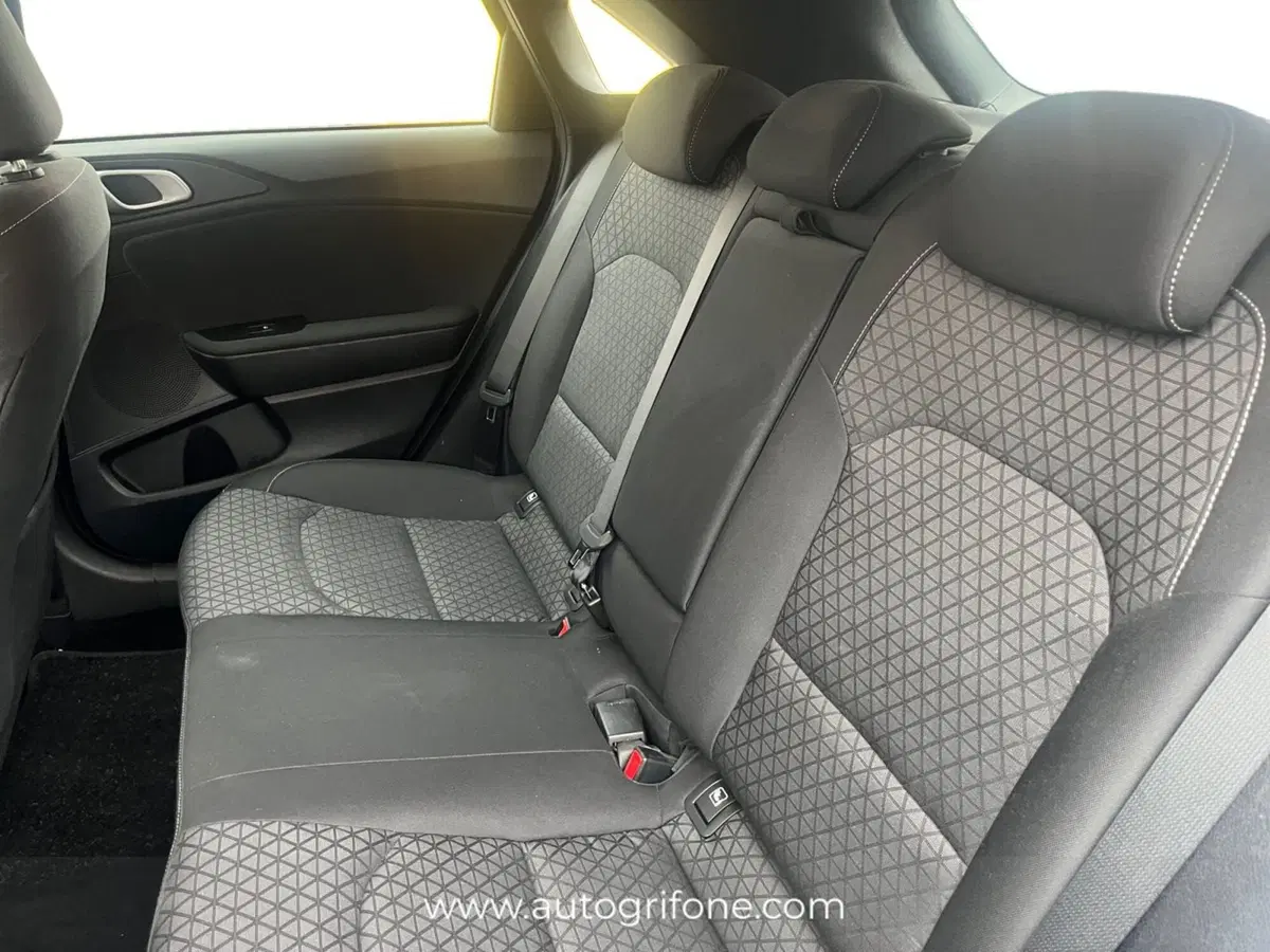 Kia Ceed usata a Modena (13)