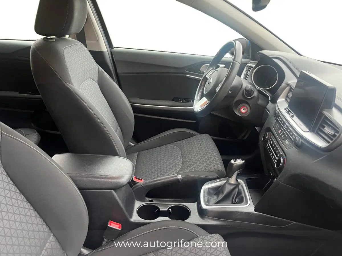 Kia Ceed usata a Modena (15)