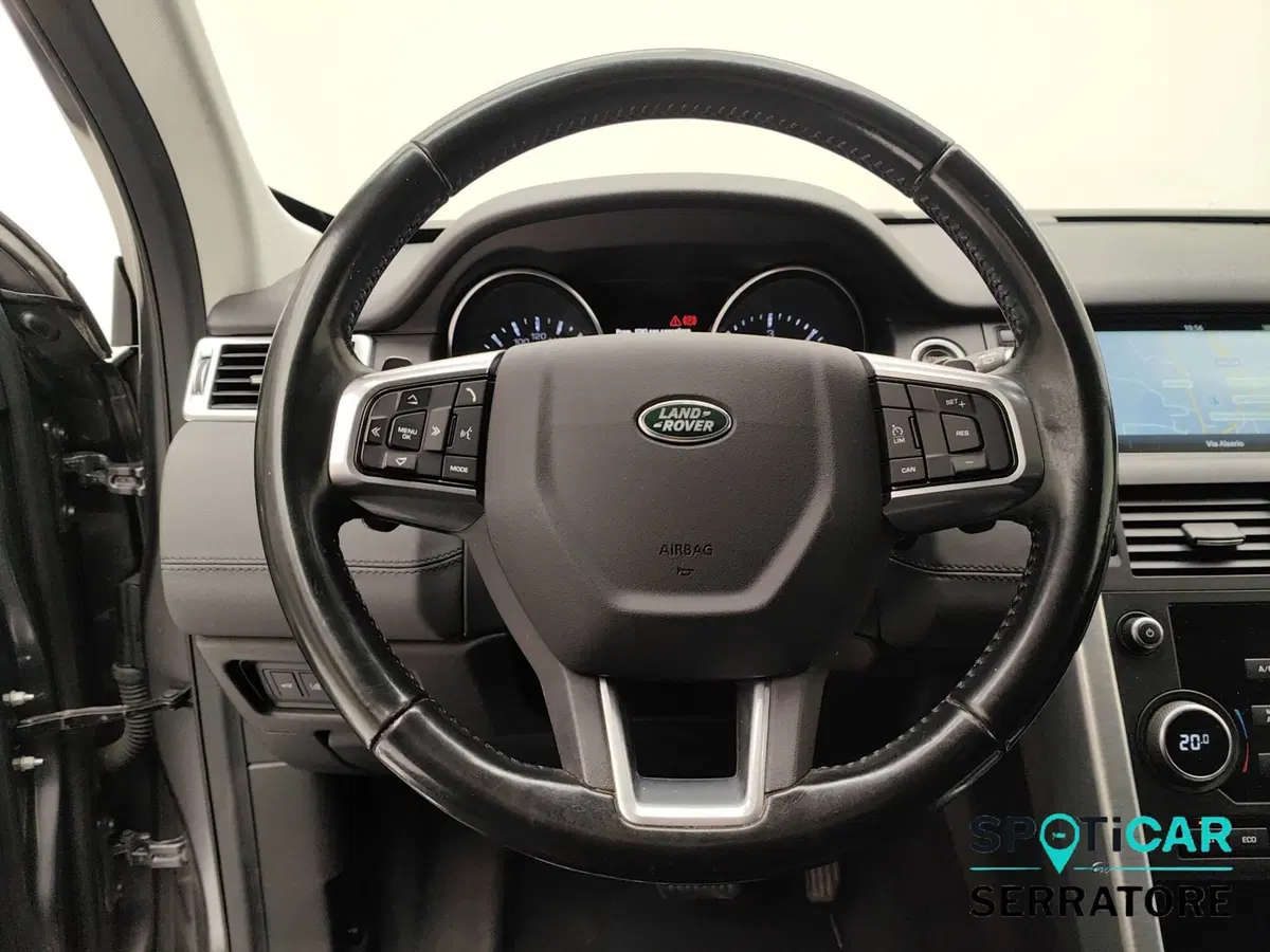 Land Rover Discovery Sport usata a Como (16)