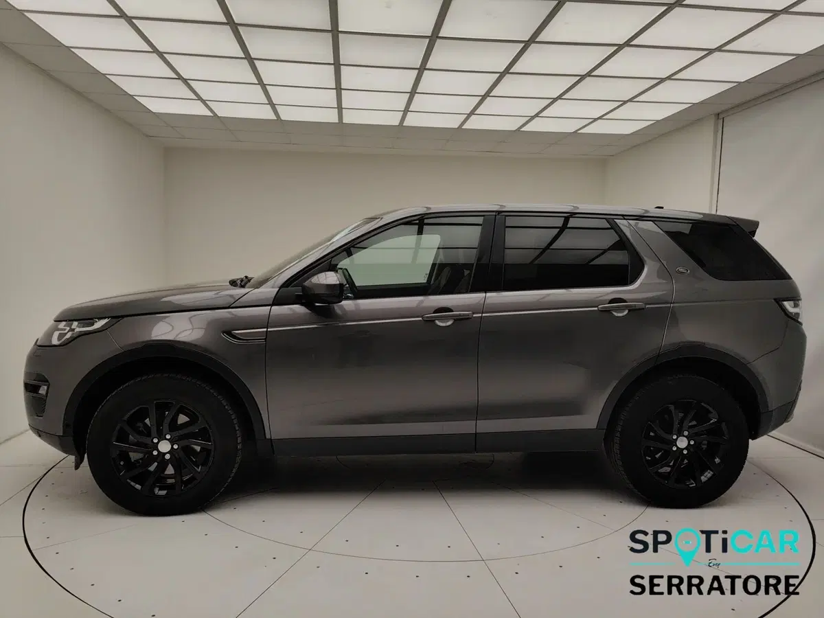 Land Rover Discovery Sport usata a Como (20)