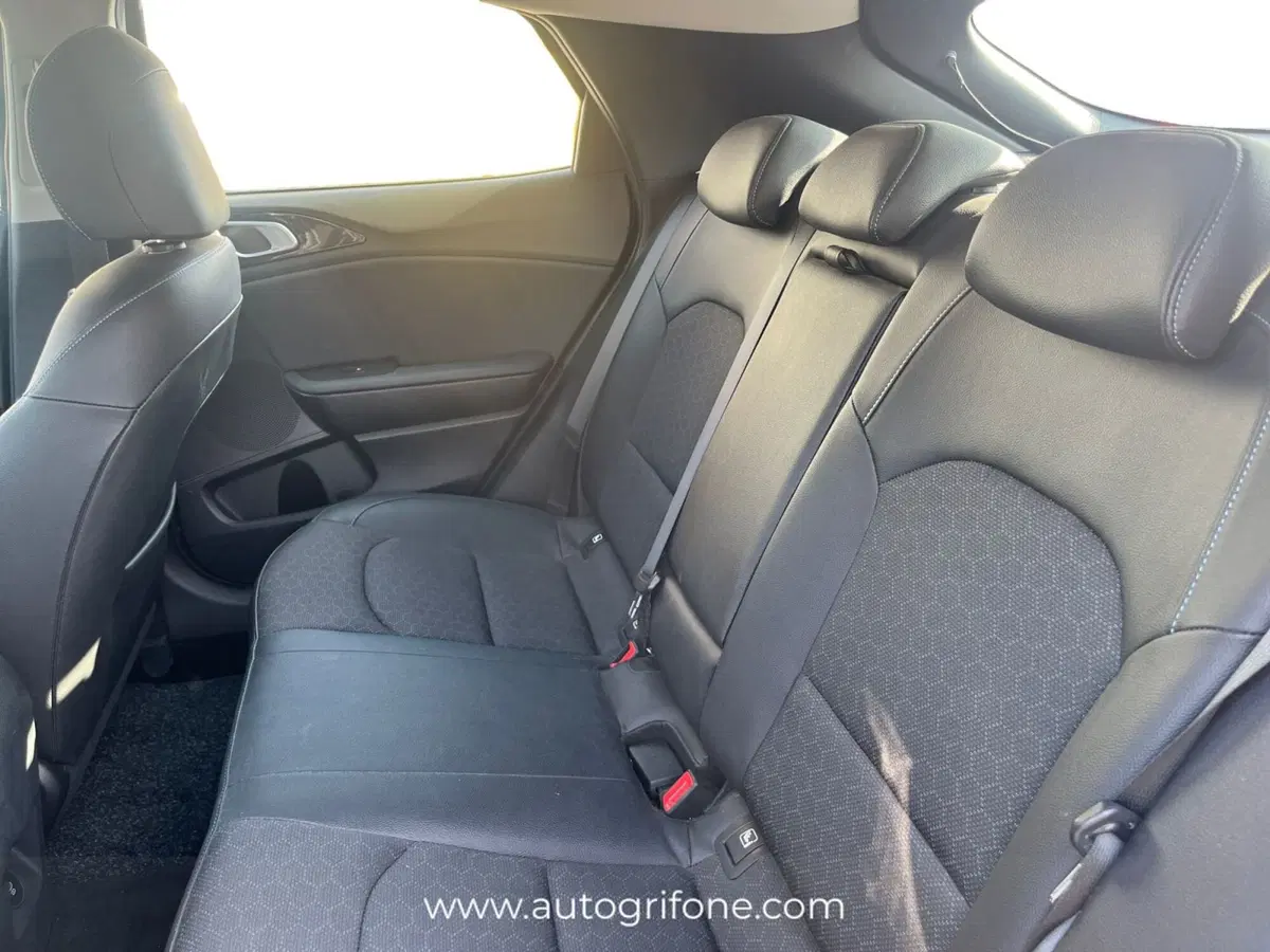 Kia XCeed usata a Modena (13)