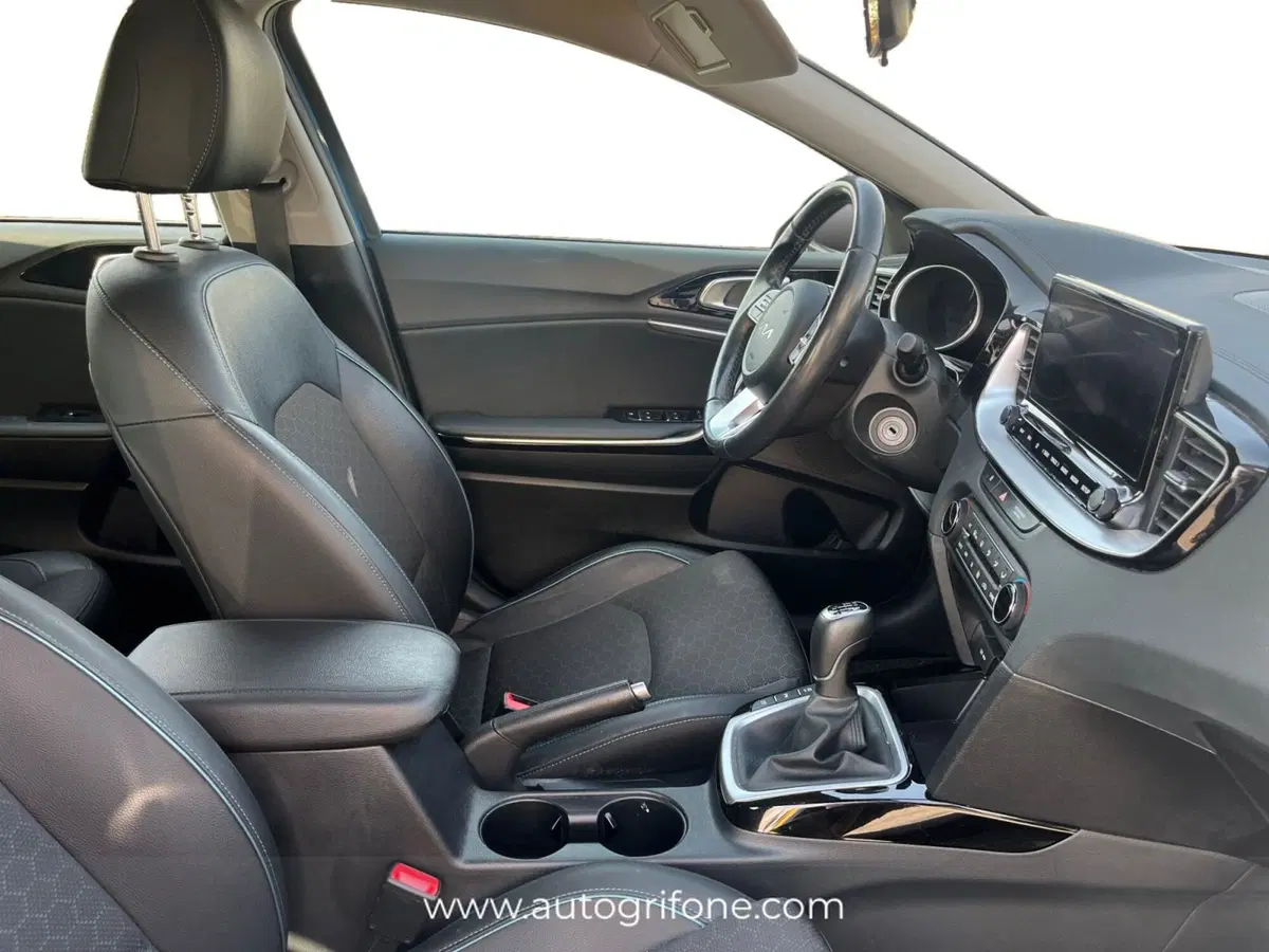 Kia XCeed usata a Modena (15)