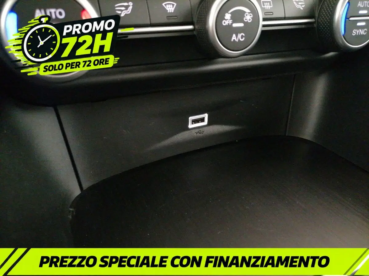 Alfa Romeo Giulia usata a Roma (19)