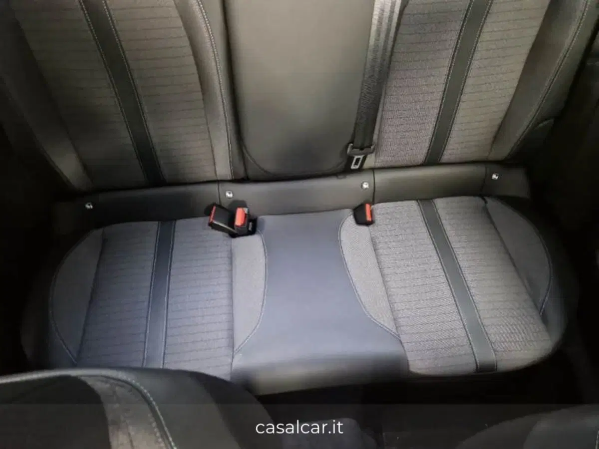 Peugeot 2008 usata a Salerno (14)